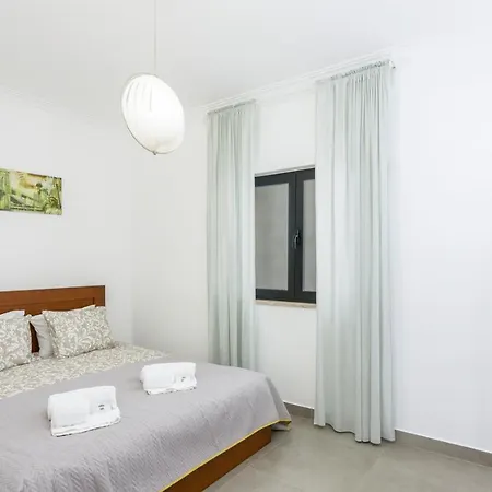 Apartament Miral 3 - Sea Front By Hd Quarteira